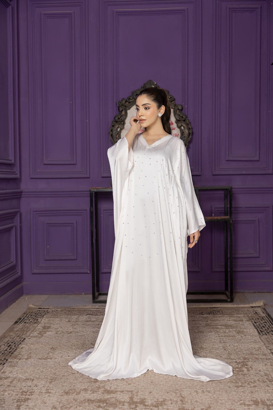 White Moon Pearl Abaya