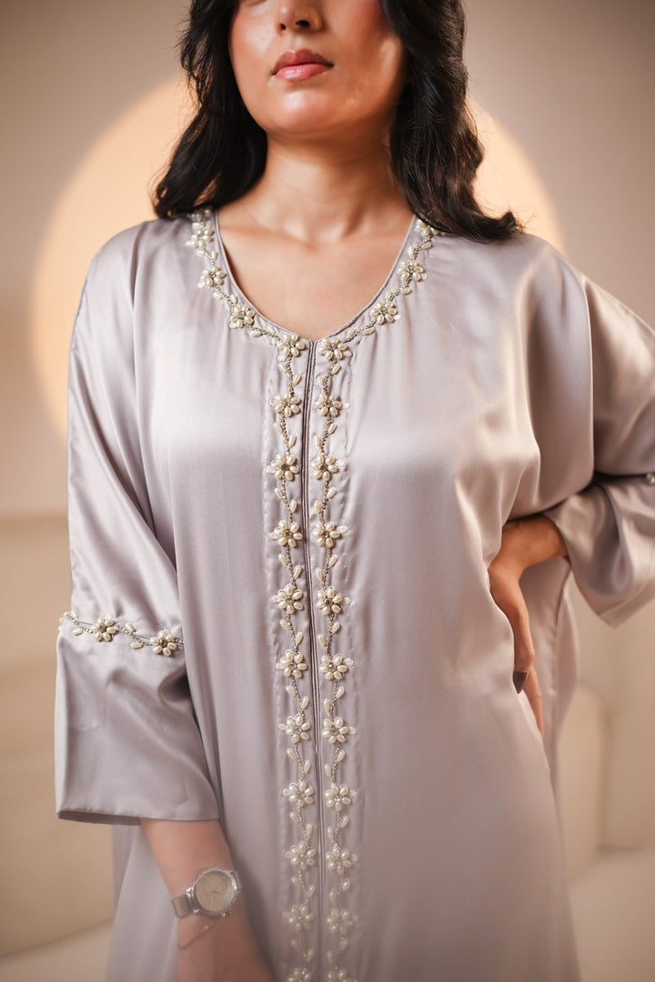 Nooré Abaya