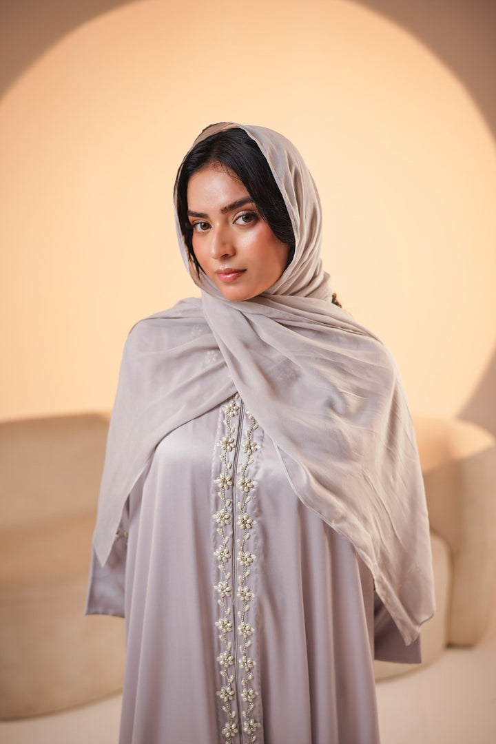 Nooré Abaya